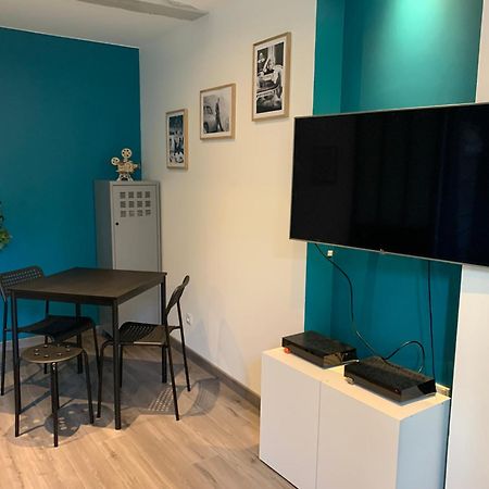 T2 La Vie En Bleu Lägenhet Orléans Exteriör bild